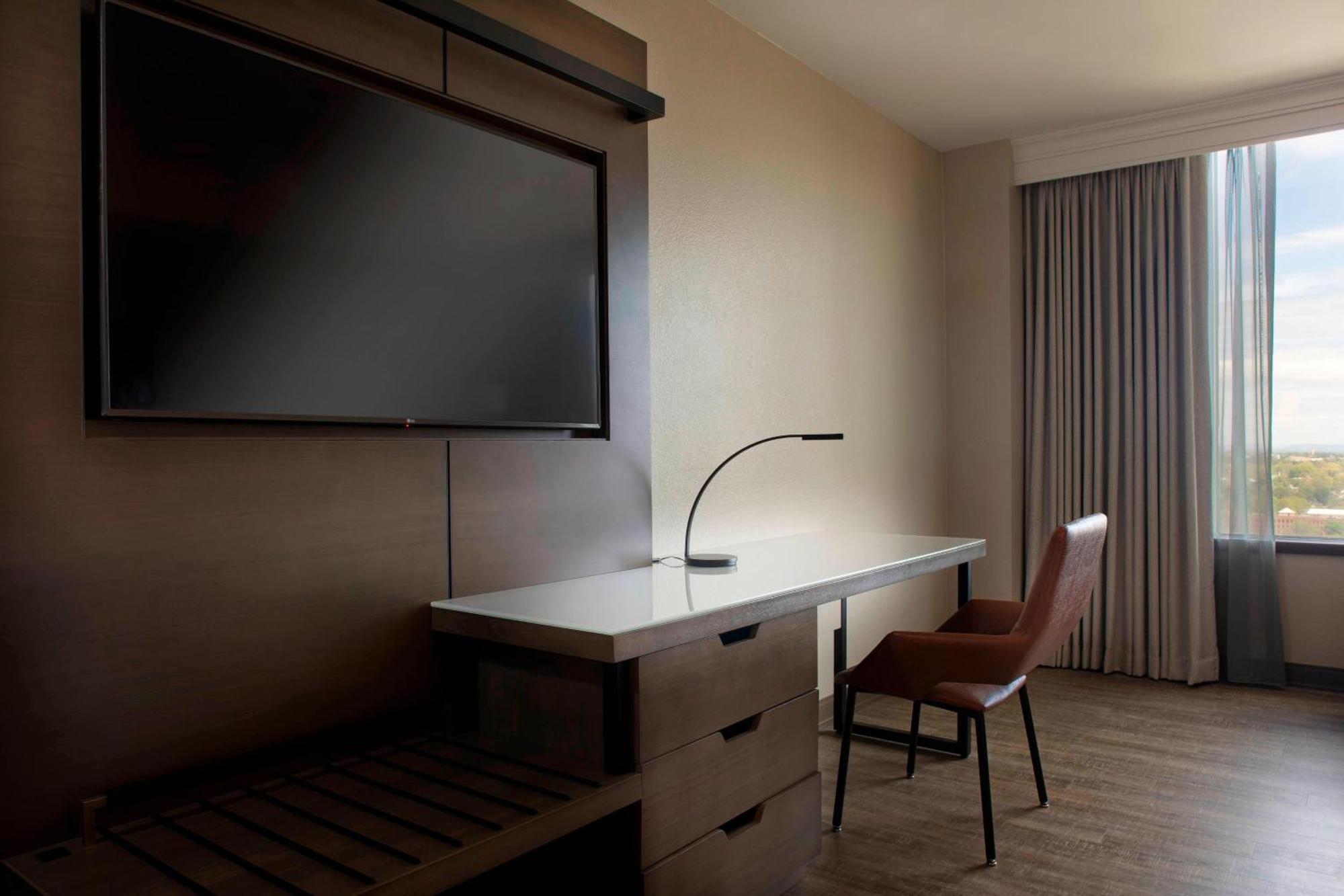 Winston-Salem Marriott Exterior foto