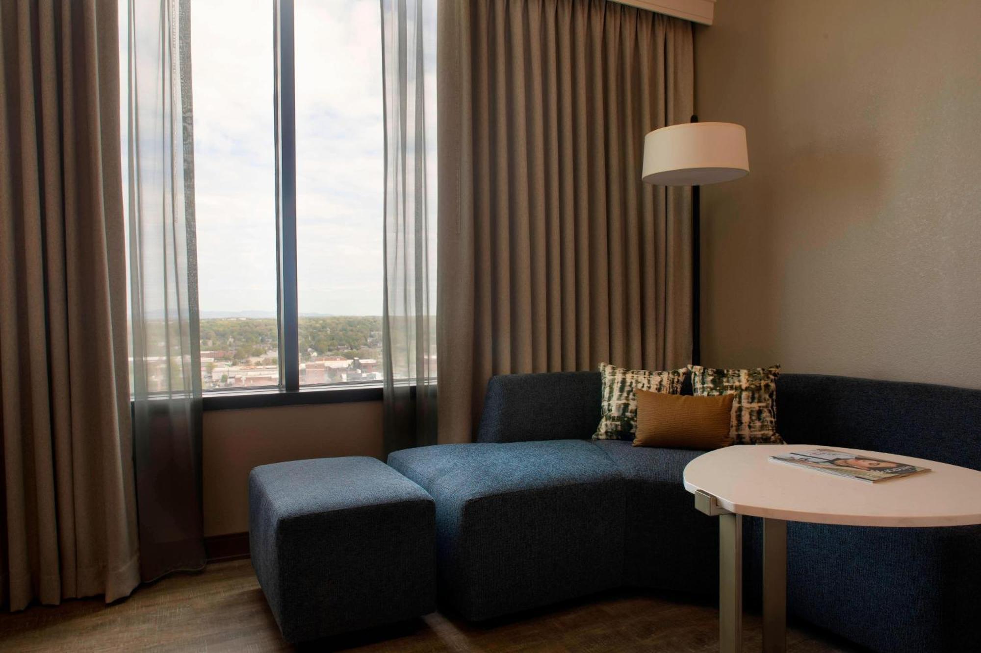 Winston-Salem Marriott Exterior foto